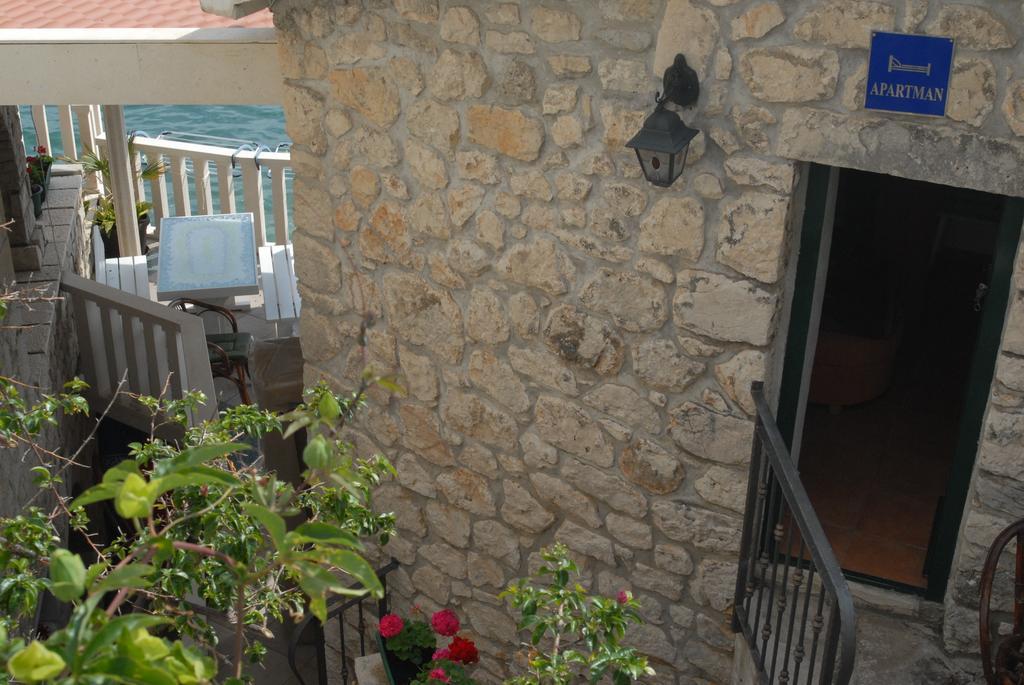 Apartments Ivica Mateljak Brist Ngoại thất bức ảnh