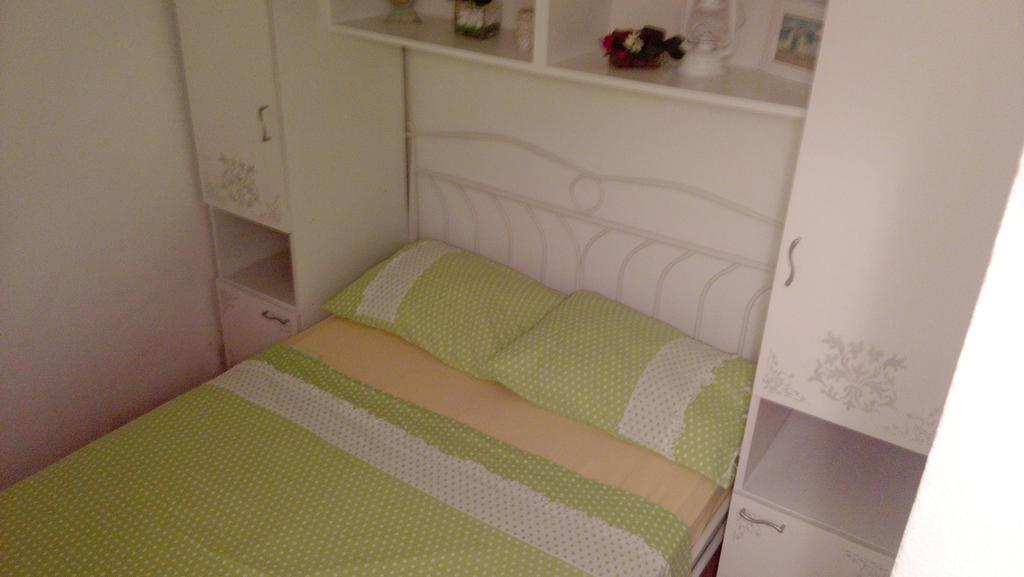 Apartments Ivica Mateljak Brist Ngoại thất bức ảnh